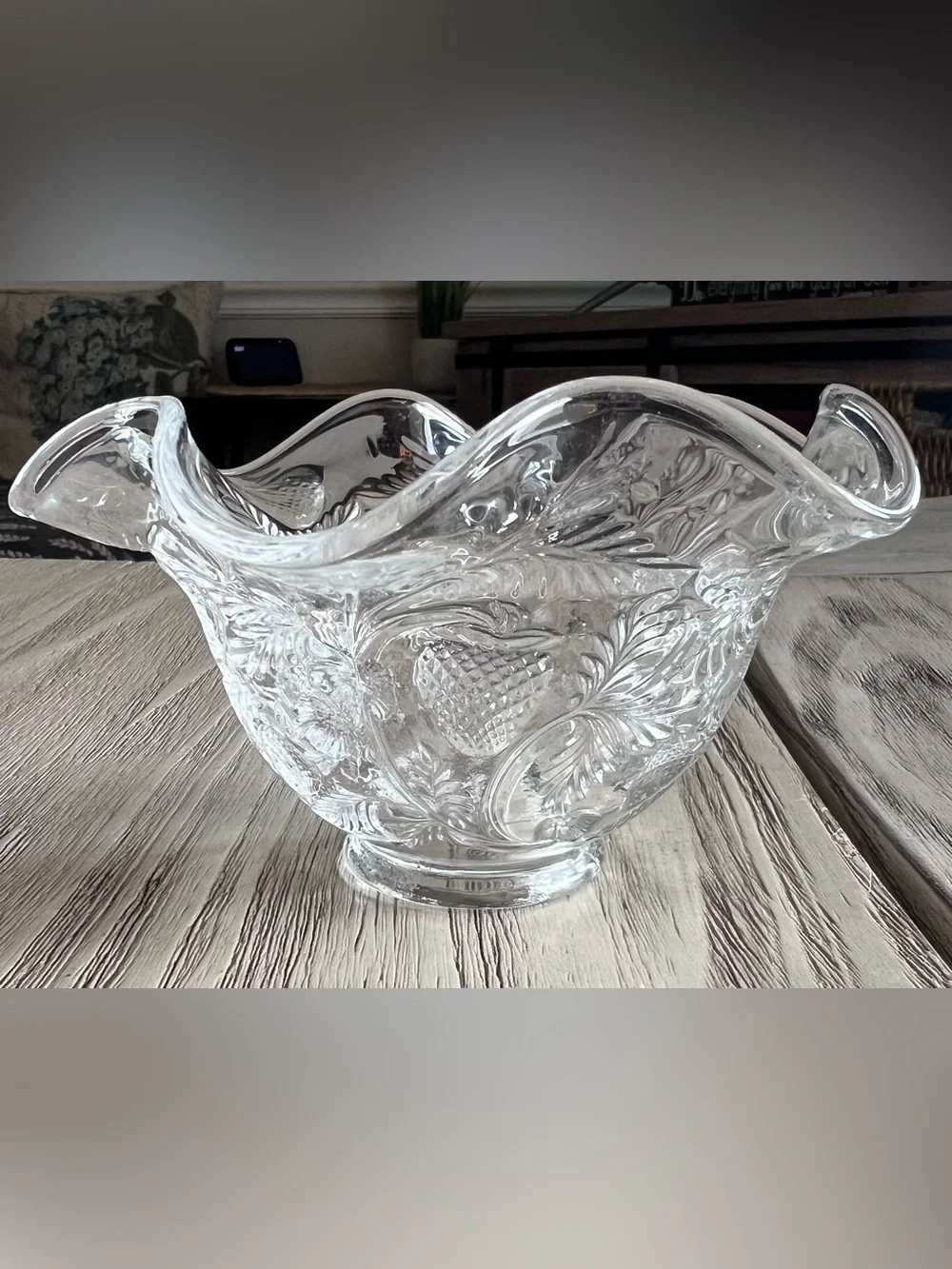 Fenton Strawberry Vine Clear Glass Ruffled Candy Dish Bowl Vintage 1990s